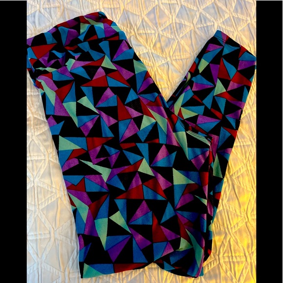 LuLaRoe Pants - LuLaroe Tall and Curvy Leggings